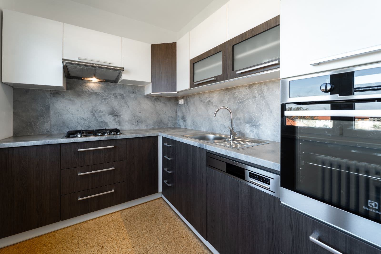 Pronájem bytu 2+1 49 m2, Dánská, Kladno - Kročehlavy