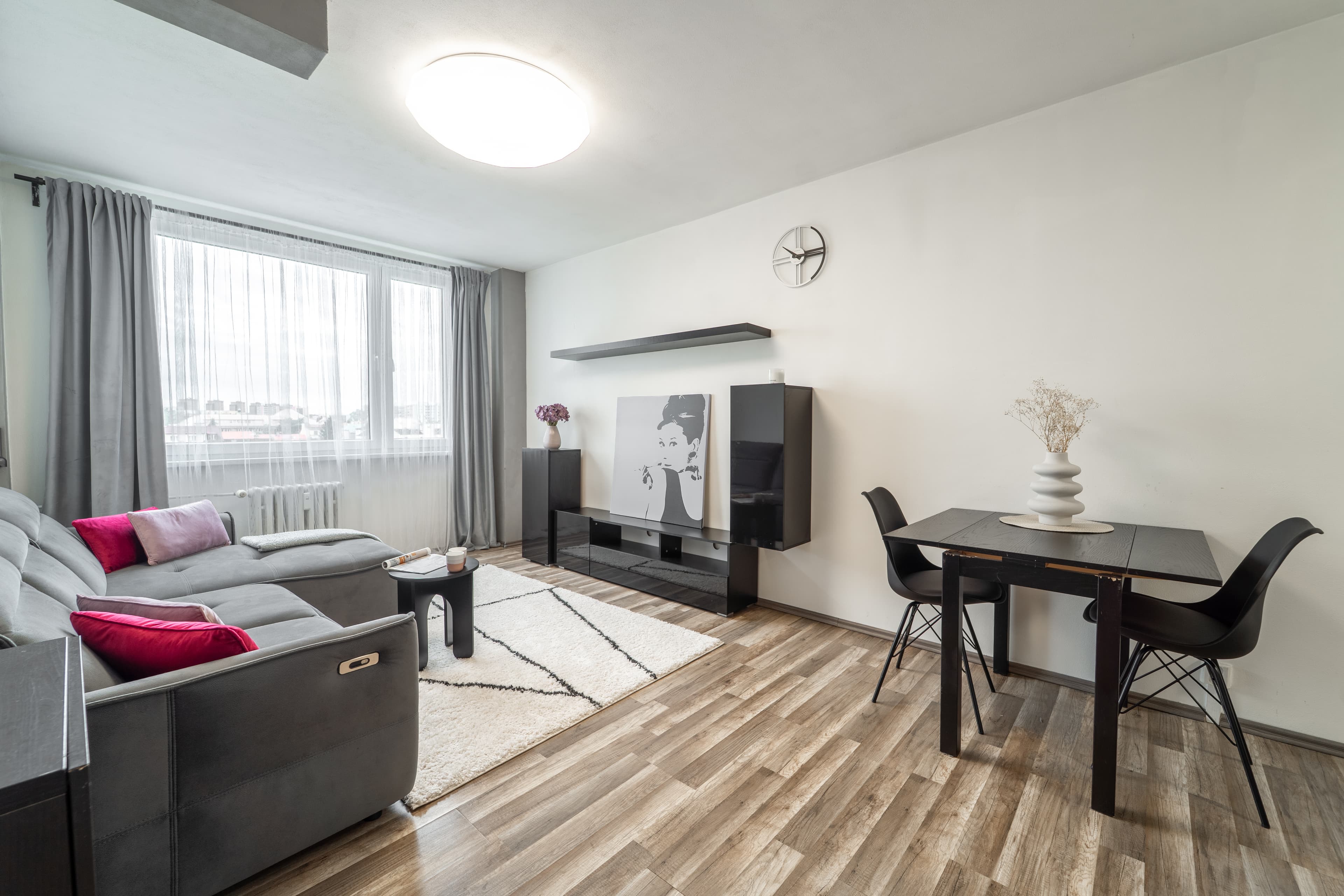 Pronájem bytu 2+kk 42 m2, Váňova Kladno 